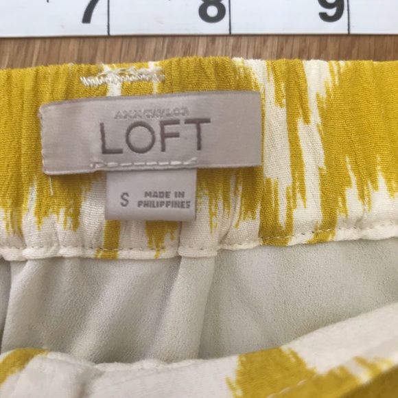 Loft Skirt - Picture 4 of 5